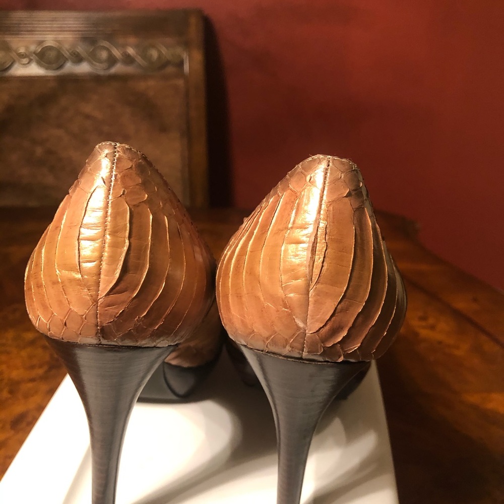 Women’s platform heels